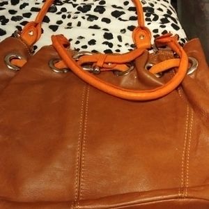 Iam selling my tote bag